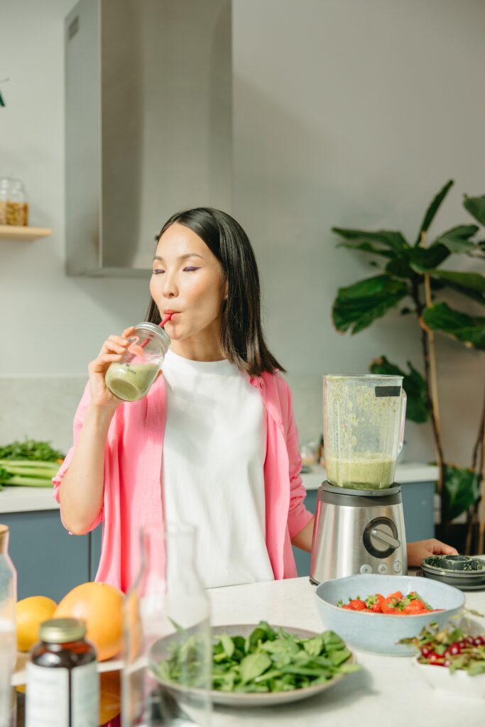 batido de frutas con licuadora